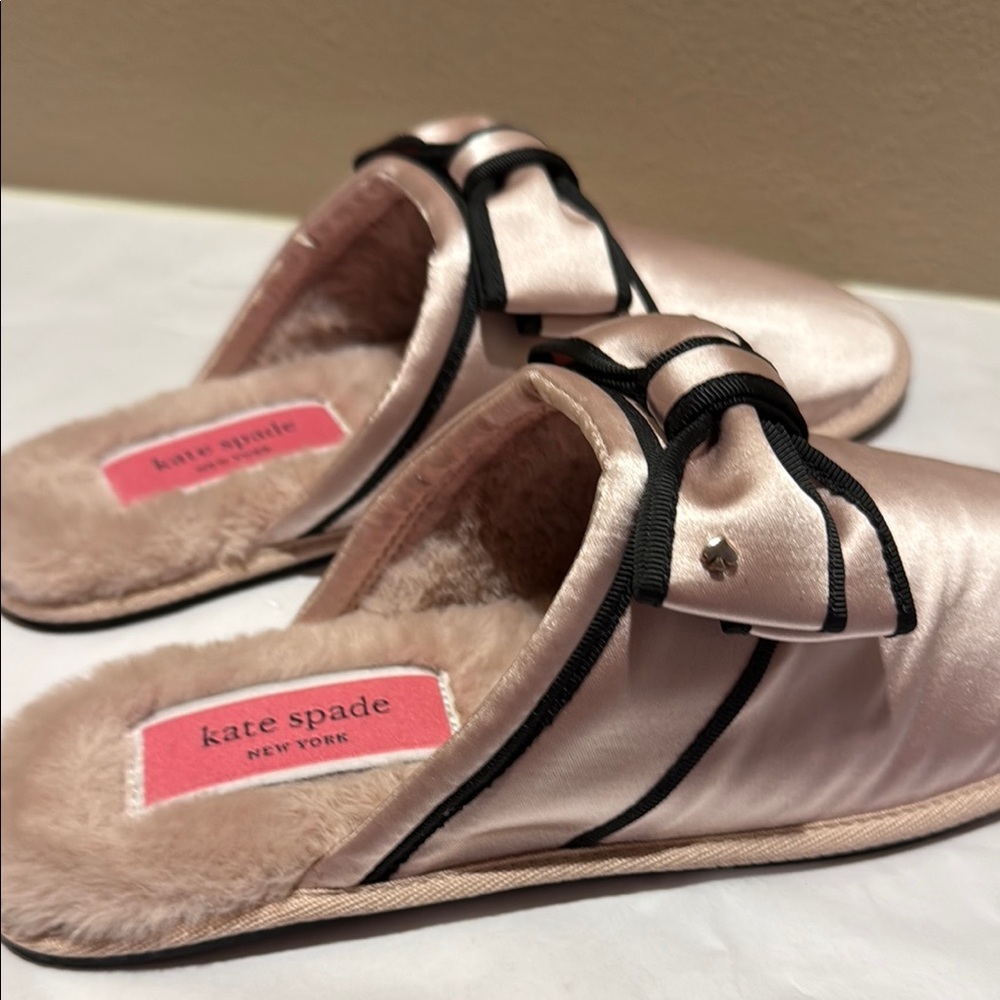 NWOT Kate Spade Pink and Black Slippers with Bow Detail and Faux Fur - Picture 4 of 14